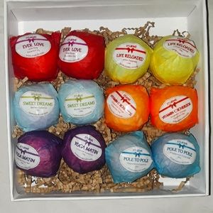 All natural vegan friendly gluten free bath bomb gift set.